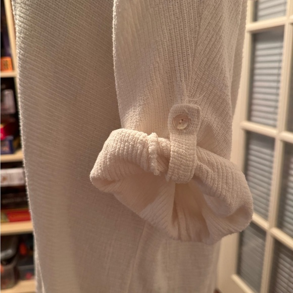 White Tunic Top - Picture 3 of 6